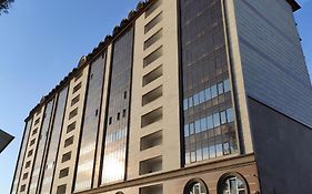 Royal Max Hotel & Spa